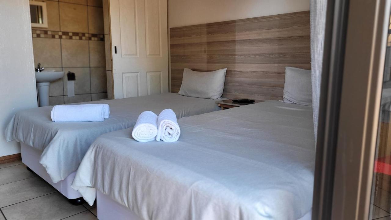 Pab-Love Guest House 库鲁曼 外观 照片